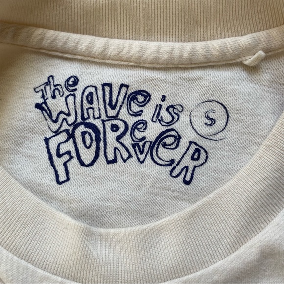 VINTAGE 2006 UNIQLO UT Graphic Tshirt - Picture 3 of 4